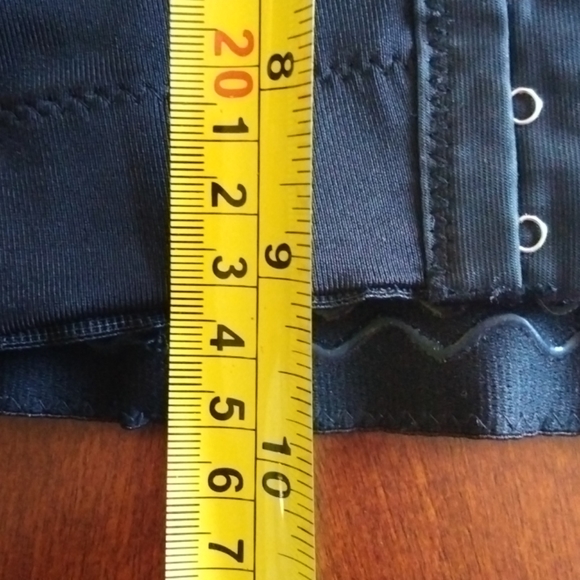 Bejeweled Strapless Bustier - Picture 4 of 6